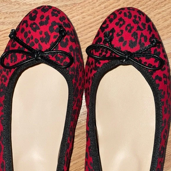 NICKY HILTON x FRENCH SOLE Red Black Animal Print Ballet Flats Leather Sz 7 - Picture 4 of 10